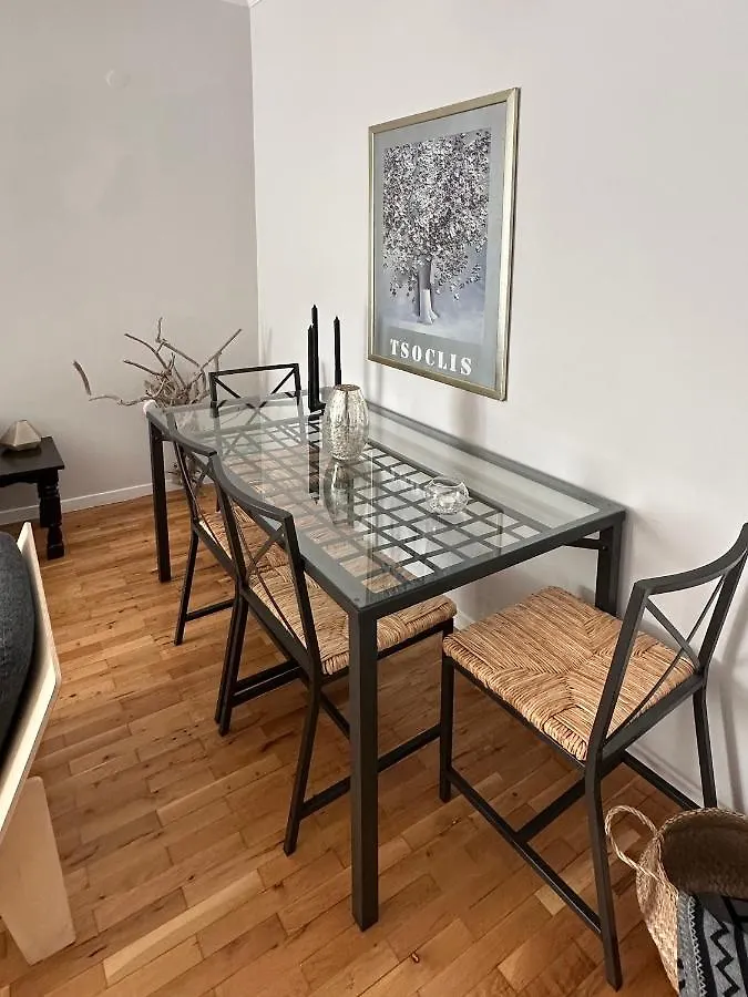 Spacious 82 M2 Two Bedroom Classy Apartment Near City Center Thessaloniki